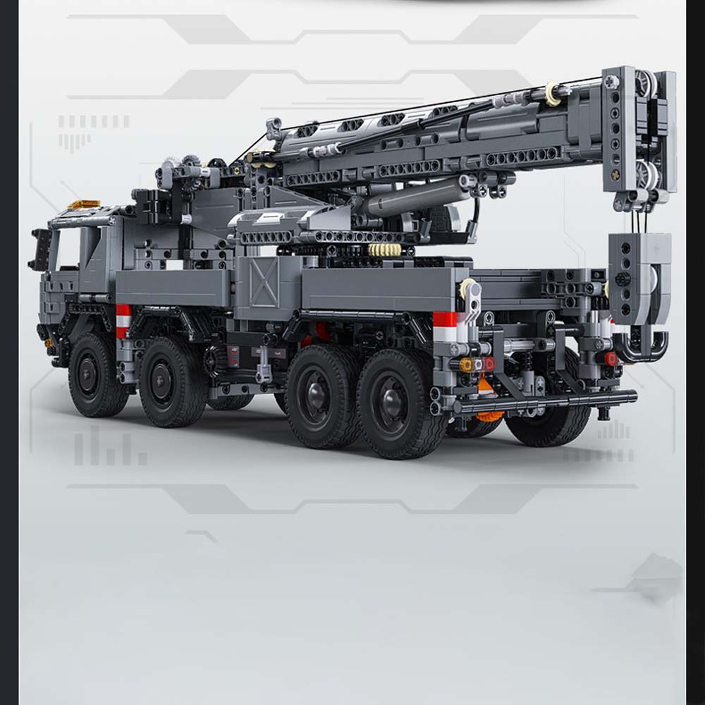 Professional Rescue Armored Crane Model with 360° Rotating Work Platform for Heavy-duty Lifting Simulation