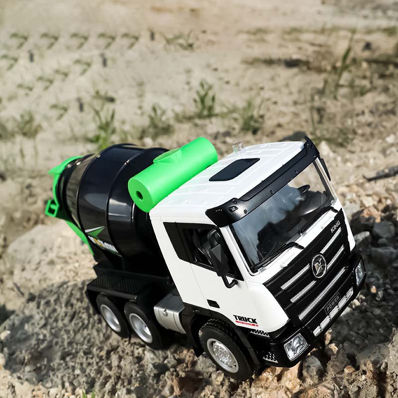 1:18 Scale Alloy Mixer Truck 9-Channel RC Remote-Controlled Engineering Vehicle - Outdoor Electric Model with Multi-Directional Movement